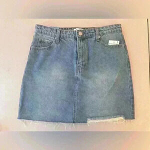 ABOUND LIGHT DENIM DISTRESSED JEAN mini SKIRT Size 29 NORDSTROM RACK